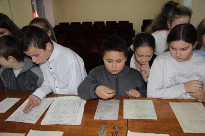 Посещение передвижной выставки музея Я. Коласа