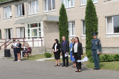 Торжественная линейка "Последний звонок"