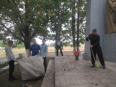 Волонтёрская акция «Памятник»